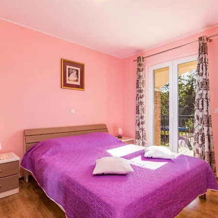 Casa vacanze Lara - Prc308 By Interhome Orsera