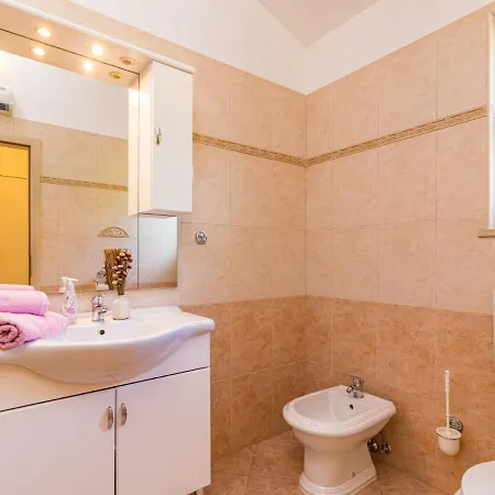 Lara - Prc308 By Interhome Casa vacanze